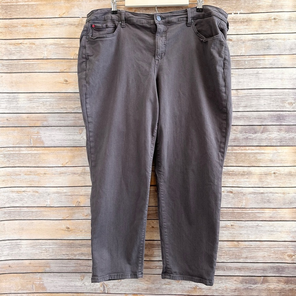 SLINK Jeans Women’s Size 18 Gray Mid-Rise Boyfriend Curvy Cropped